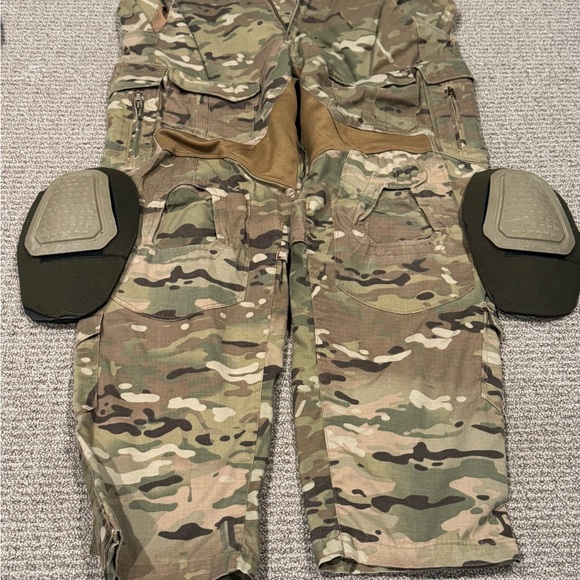 Multi-Cam (similar to Crye Precision)Tactical Men Pants. - Picture 1 of 4